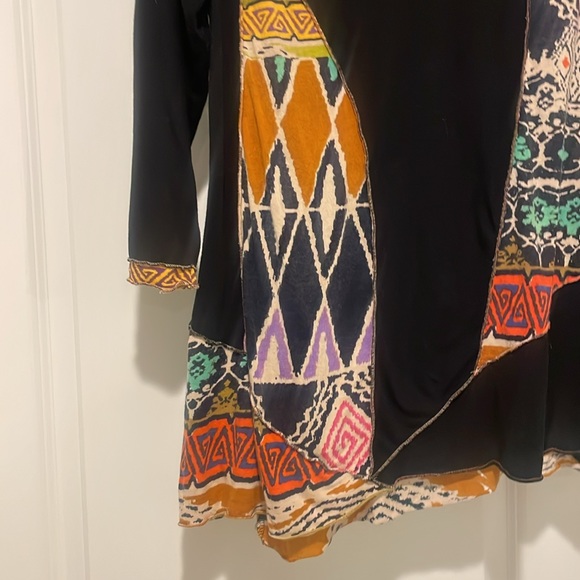 Fresh Groove XL top in beautiful patterns - Picture 2 of 7